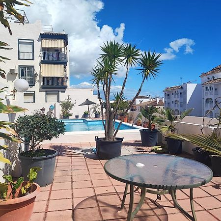 Bhost - Los Carmenes ベナルマデナ エクステリア 写真